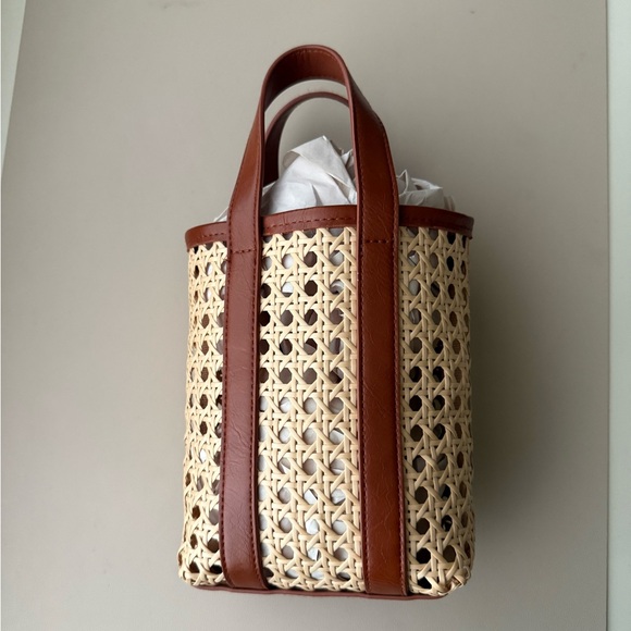 Target Tan and Brown Woven Tote Bag - Picture 2 of 2